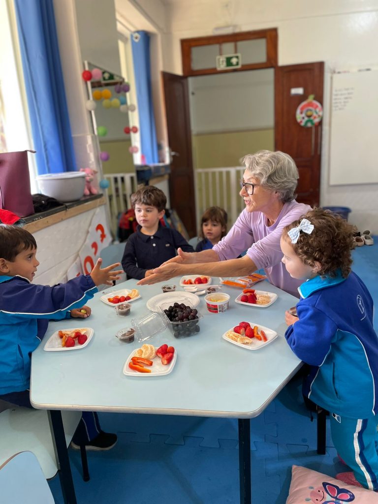 Semana dos avós no Infantil II “S”