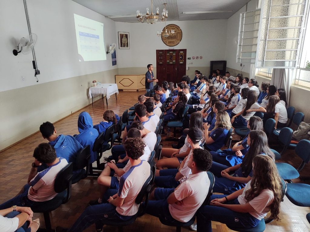 Palestra sobre Saúde Mental, Autoconhecimento e Orientação Vocacional - Ensino Médio